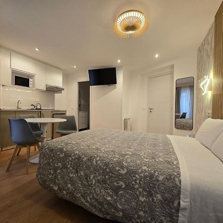 Hostal Comercial Madrid Exteriér fotografie